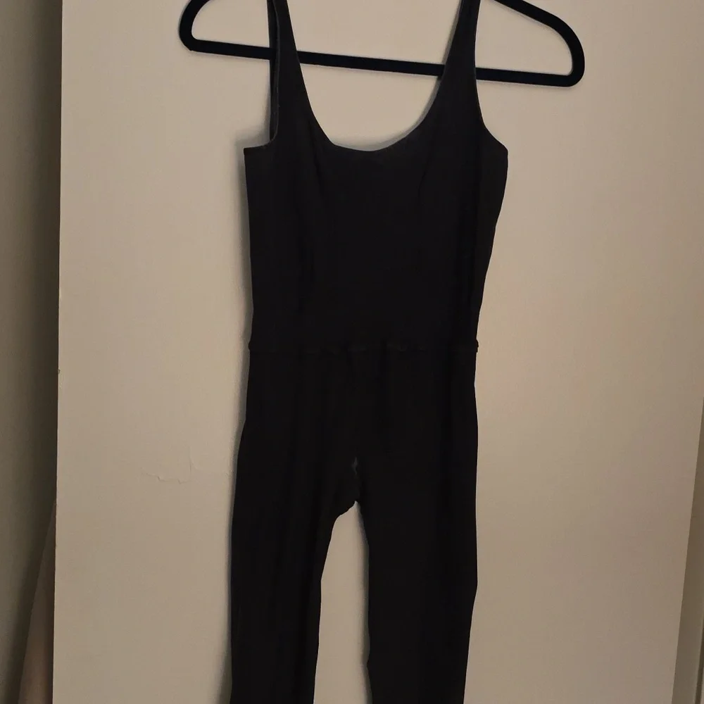 Black One Piece - Picture 3 of 4